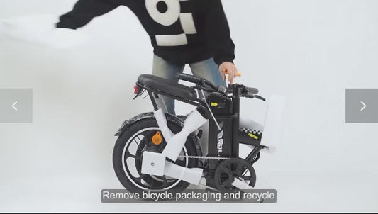 A10 E-Bike mith-Akku un 16-Zoll-Rädern, ausgestattet mit einem 36-V-11,4-Ad einem 250-W-Motor. Es kann Geschwindigkeiten bis zu 25 km/h erreichen